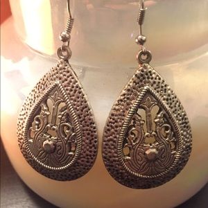 Vintage dangle earrings